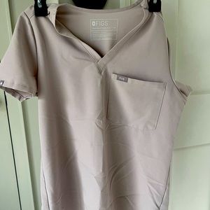 Figs XS cement one pocket top